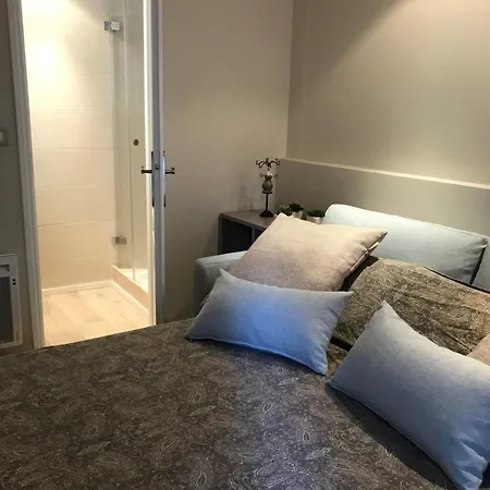 Bed & Breakfast Valbois Cannes