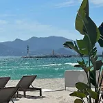 Bed and Breakfast Valbois Κάννες
