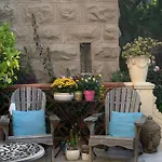 Valbois Bed and Breakfast Κάννες